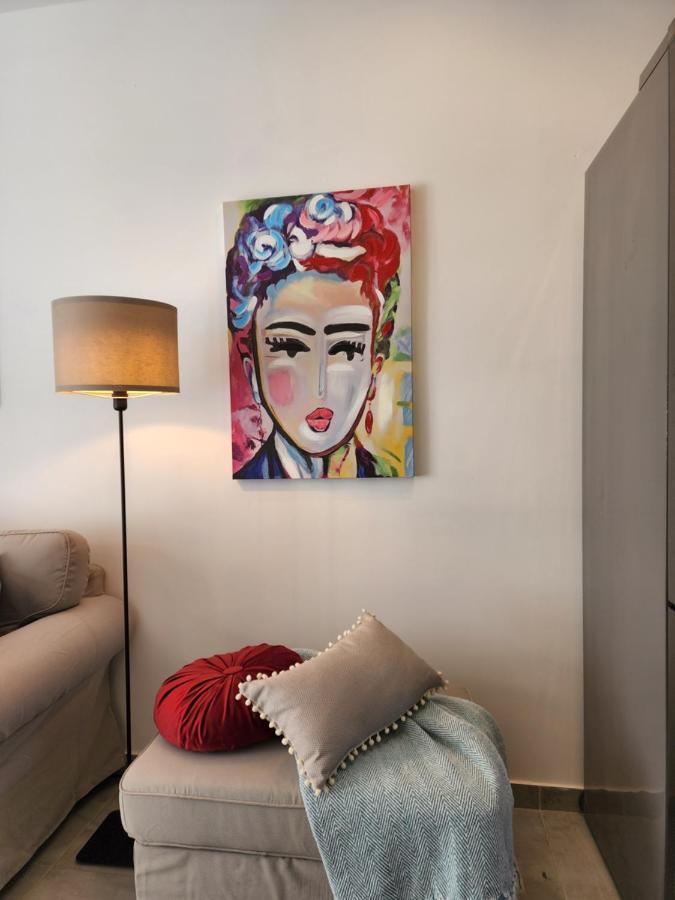 Frida'S Cozy Two Bedroom Apt Λάρνακα Εξωτερικό φωτογραφία