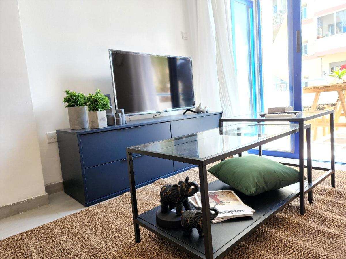 Frida'S Cozy Two Bedroom Apt Λάρνακα Εξωτερικό φωτογραφία